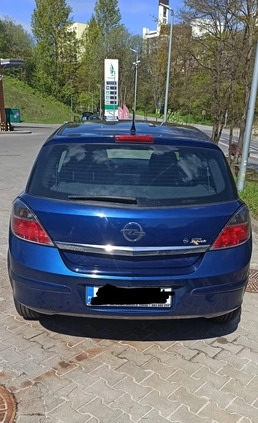 Opel Astra cena 14800 przebieg: 123000, rok produkcji 2009 z Gdynia małe 781